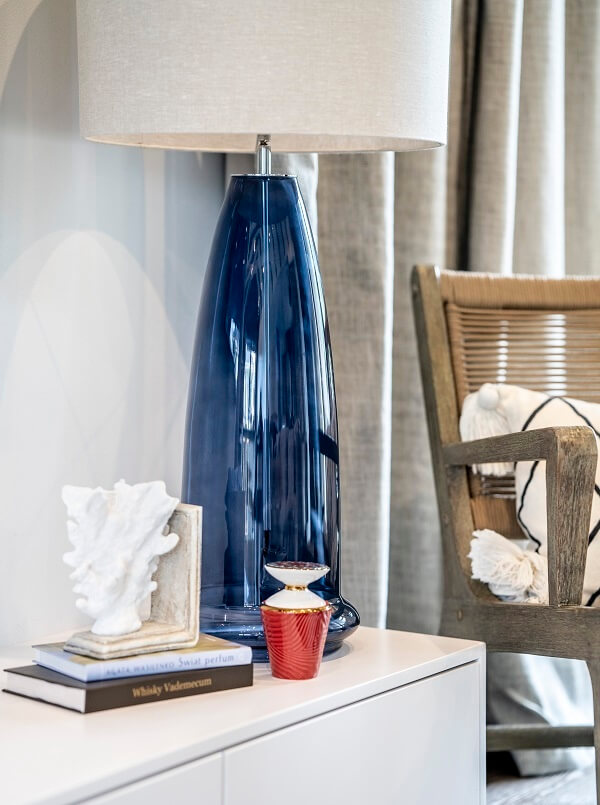 Luxusní stolní lampa do ložnice