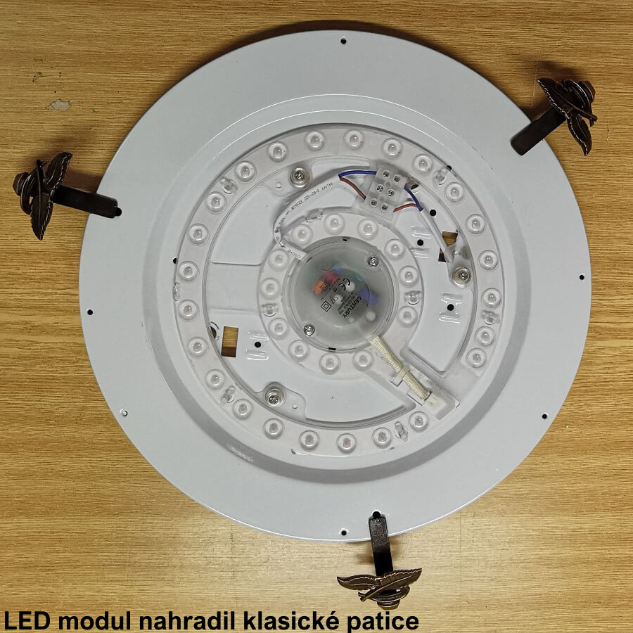 Výroba stropního LED svítidla
